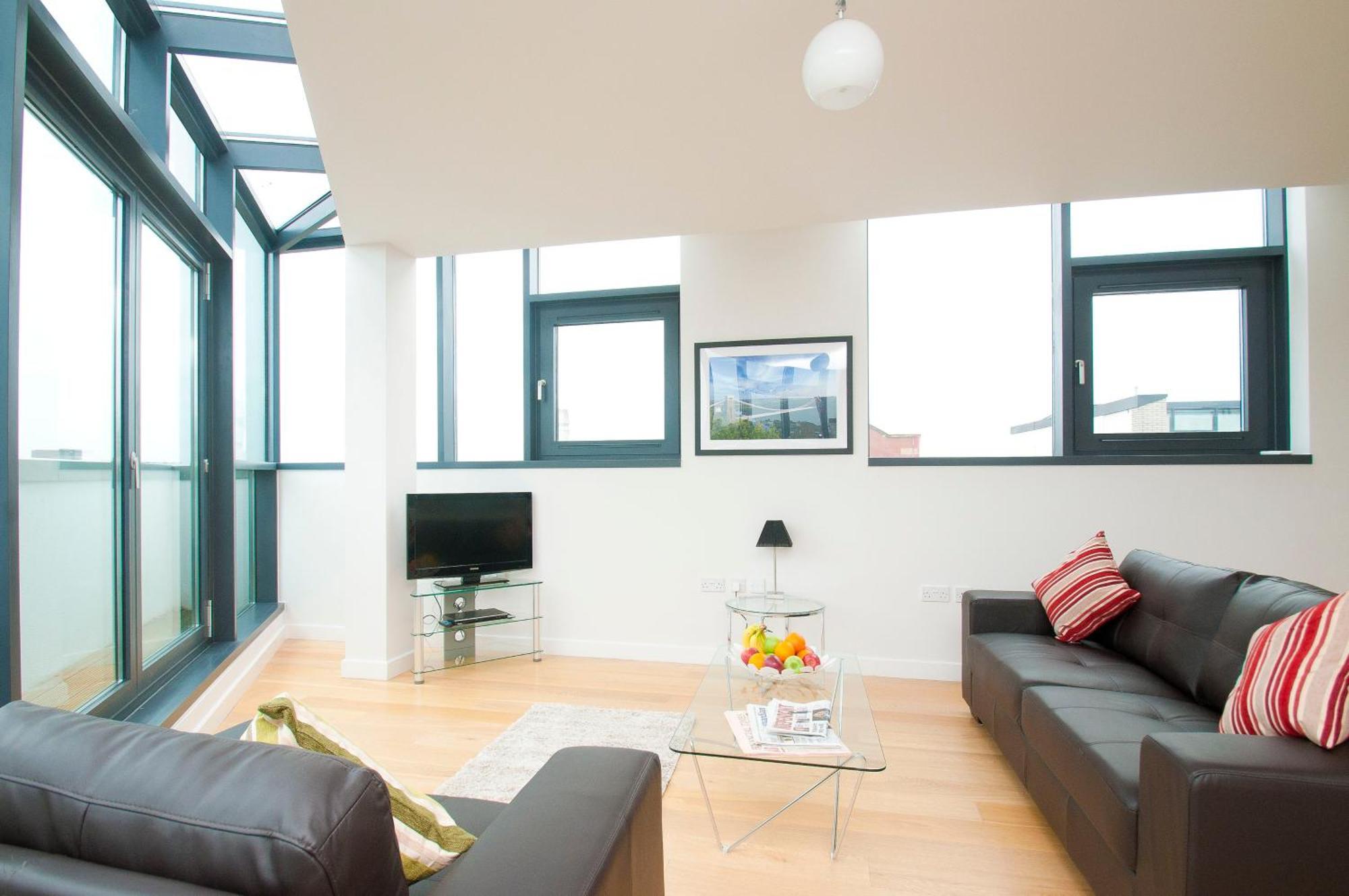 Cleyro Serviced Apartments - Finzels Reach Bristol Eksteriør bilde