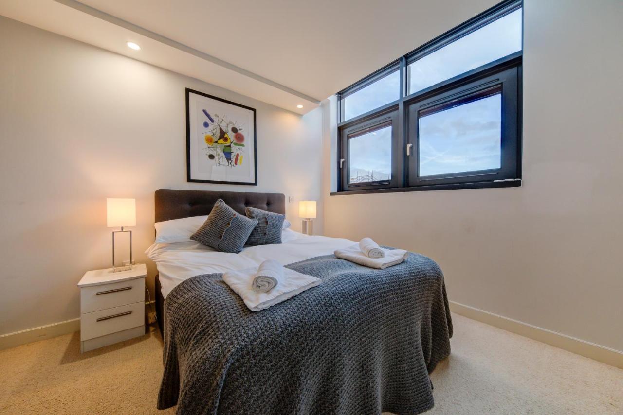Cleyro Serviced Apartments - Finzels Reach Bristol Eksteriør bilde